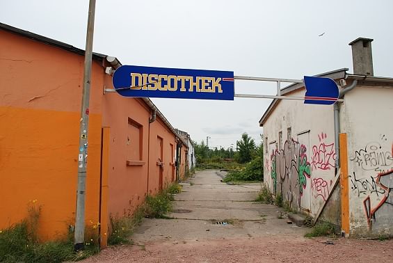 Verfallende Disco am Oldenburger Hafen