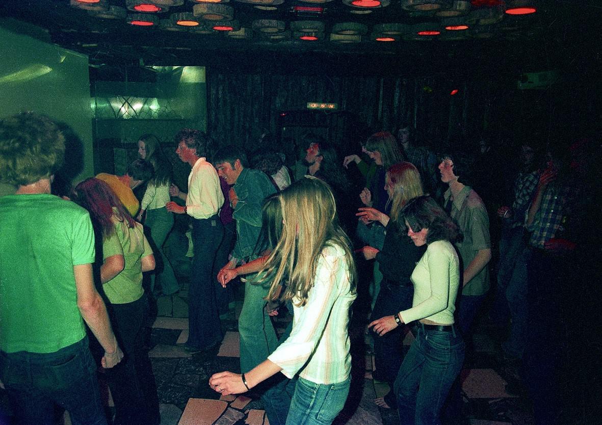 Tanzende in der Lastruper Diskothek Scala, um 1975. © Foto: F. Spille, Werlte