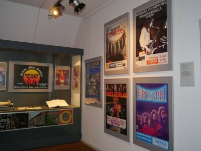 Blick in die Ausstellung: Scala in Lastrup - Charts in Harkebrügge.